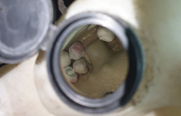 Ιωάννινα – Είχαν κρύψει ηρωίνη στο δοχείο νερού υαλοκαθαριστήρων του αυτοκινήτου – Δύο συλλήψεις