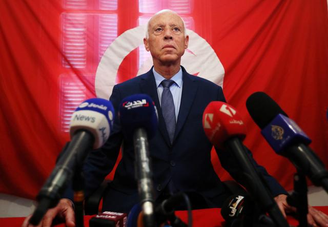 Τυνησία - Ο πρόεδρος παρέτεινε την αναστολή λειτουργίας του Κοινοβουλίου