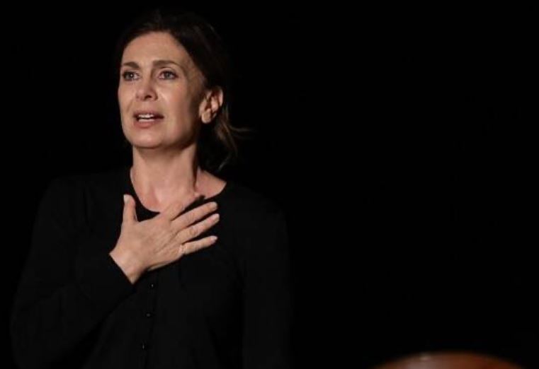 Κατερίνα Διδασκάλου – Οι αιχμές για τον κοροναϊό και τα αρνητικά μοριακά τεστ