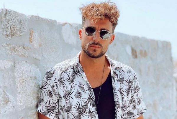 Σάκης Κατσούλης – Κοντά στους πυρόπληκτους ο νικητής του Survivor