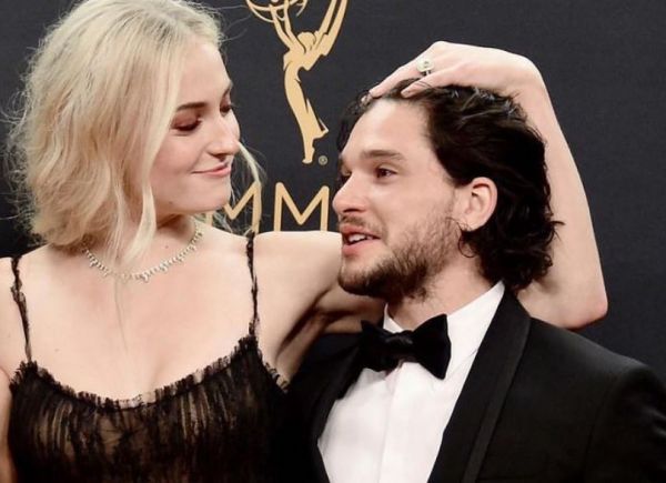 Κιτ Χάρινγκτον – «Πέρασα κάποιες δυσκολίες ψυχικής υγείας μετά το  Game of Thrones»