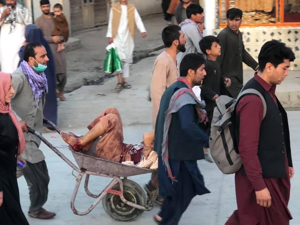 Αφγανιστάν - Νέο βίντεο που καταγράφει τη φρίκη από τις βομβιστικές επιθέσεις στο αεροδρόμιο της Καμπούλ