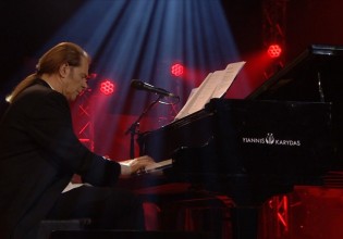 Στέφανος Κορκολής και Αντώνης Ρέμος μαζί στο Βεάκειο στις 20 Σεπτεμβρίου