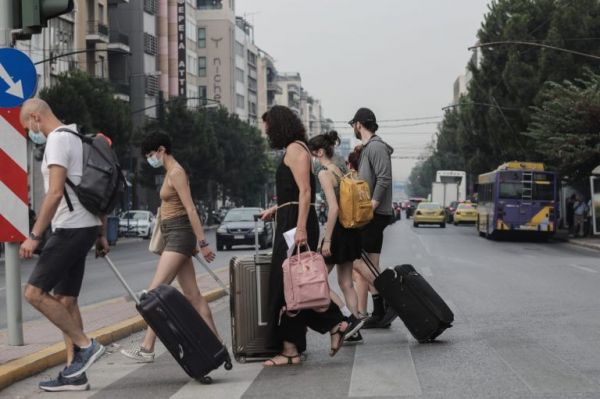 Κοροναϊός – Πού εντοπίζονται τα 2.595 κρούσματα – Δείτε αναλυτικά τον χάρτη της διασποράς