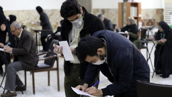 Κοροναϊός – Πάνω από 39.000 κρούσματα και 568 νεκροί σε 24 ώρες στο Ιράν