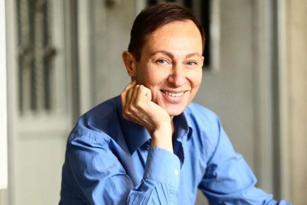 Βασίλειος Κωστέτσος – «Μαζευτείτε, η Ελλάδα ζει μια τραγωδία»