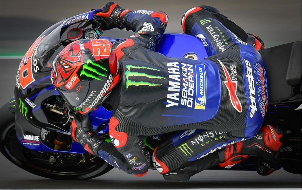 Moto GP – «Βόλτα» του Κουαρταραρό στην πίστα του Σίλβερστοουν