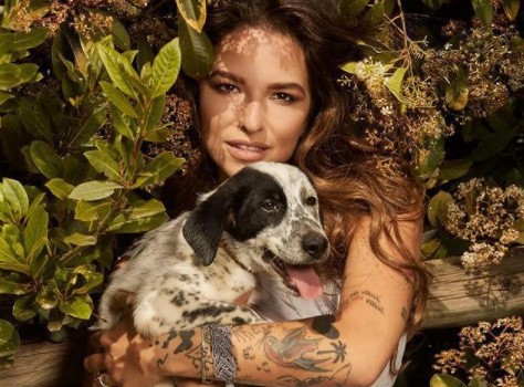 Εριέττα Κούρκουλου – Η πυρκαγιά απειλεί το καταφύγιο ζώων της