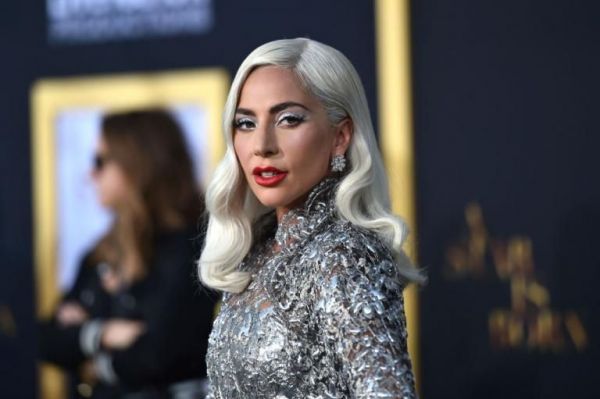 Lady Gaga – Σάλος για την «αδιαφορία» της απέναντι στον άνδρα που τραυματίστηκε προσπαθώντας να σώσει τα σκυλιά της