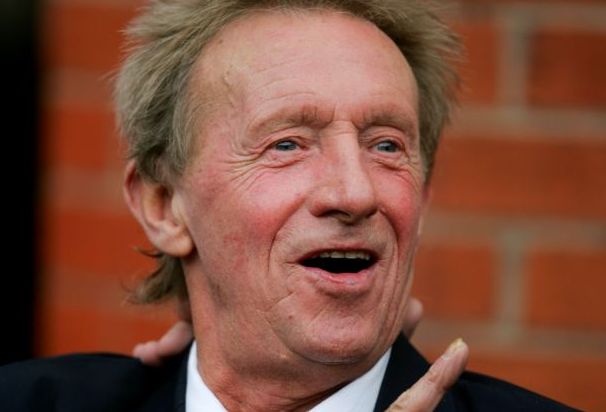 Ντένις Λο – Πάσχει από άνοια και Αλτσχάιμερ ο θρύλος των γηπέδων