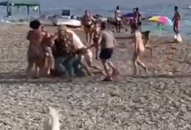 Ισπανία – Βίντεο με κινηματογραφική καταδίωξη εμπόρων ναρκωτικών – Τους συνέλαβαν λουόμενοι