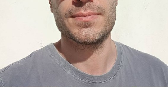 Πασίγνωστος Έλληνας τραγουδιστής παντρεύεται σήμερα κάτω από άκρα μυστικότητα