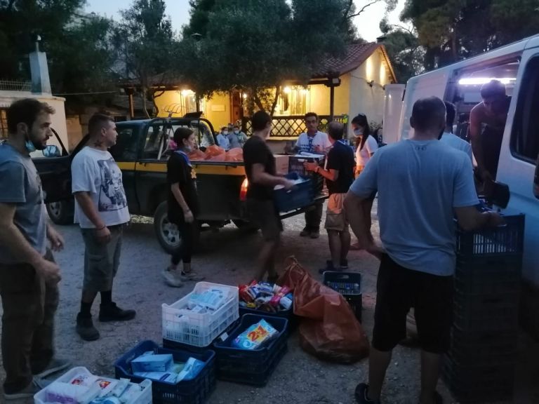 Οι Έλληνες πρόσκοποι στην πρώτη γραμμή της αλληλεγγύης