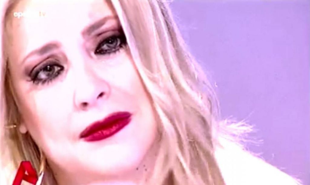 Νάνσυ Νικολαΐδου – Κάηκε το πατρικό της σπίτι στην Δροσοπηγή