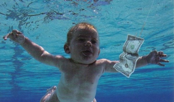 Nirvana – Το γυμνό παιδάκι του εξωφύλλου του Nevermind υπέβαλε μήνυση για παιδική πορνογραφία