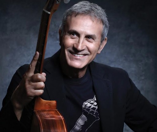 Μεγάλη συναυλία του Γιώργου Νταλάρα στο Βεάκειο Θέατρο Πειραιά στις 15 Σεπτεμβρίου