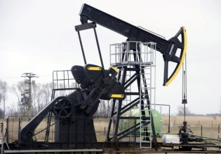 Πετρέλαιο – Κατέβασε… ταχύτητα μετά το τριήμερο ράλι