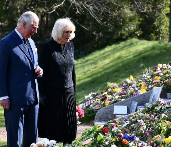 Πρίγκιπας Κάρολος – Η σπάνια φωτογραφία από την παιδική του ηλικία που ανέβασε στο Instagram