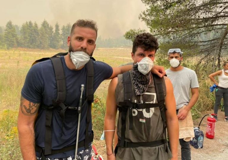 Στη μάχη εναντίoν των πυρκαγιών στην Εύβοια ο Παππάς