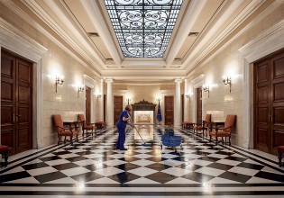 Τι λένε κυβερνητικές πηγές για τον ανασχηματισμό – Γιατί άλλαξαν συγκεκριμένα πρόσωπα