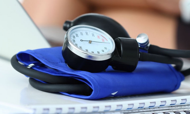 ΠΟΥ – Πάνω από τους μισούς ανθρώπους στον κόσμο που έχουν υπέρταση δεν λαμβάνουν θεραπεία