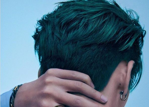 Για βιασμό συνελήφθη διάσημος τραγουδιστής – Έρευνα για επτά κακοποιήσεις νεαρών γυναικών