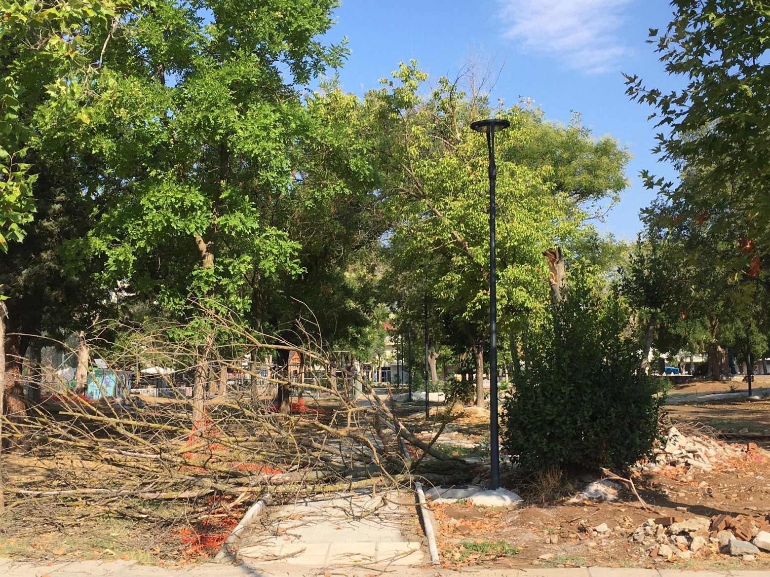 Λάρισα – Πολλές ζημιές από τις χθεσινές βροχές [εικόνες]