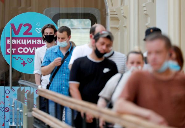 Ρωσία – Σχεδόν 800 νεκροί σε μία μέρα από τον κοροναϊό – 21 χιλιάδες νέα κρούσματα