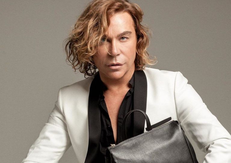 Τρύφωνας Σαμαράς – Συνάντηση κορυφής στην Μύκονο με…