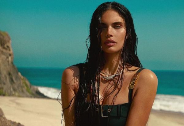 Σάρα Σαμπάιο – Έτσι καταφέρνει και έχει τέλειο σώμα – Όλα τα μυστικά της