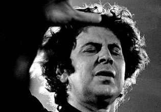 Μίκης Θεοδωράκης – Πέθανε ο σπουδαίος μουσικοσυνθέτης