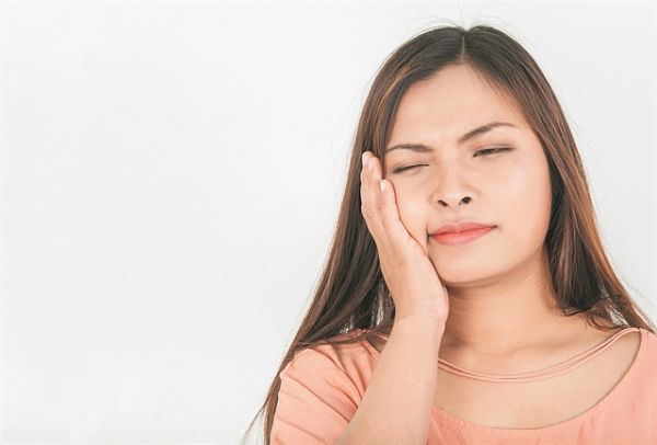 Πού οφείλεται το πρήξιμο στο πρόσωπο;