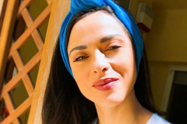 Ευαγγελία Συριοπούλου – Ποιος προσέχει εκείνη και το μωρό που κυοφορεί;