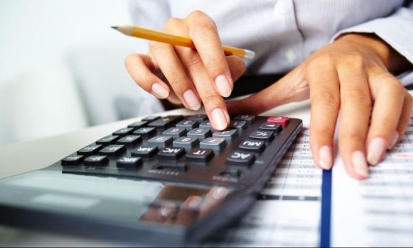 Πώς θα ρυθμιστούν τα χρέη της πανδημίας – Οι 72 δόσεις και οι δικαιούχοι