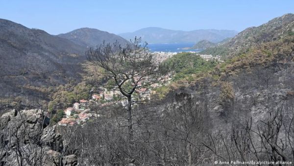 Τουρκία – Ο,τι άφησε όρθιο ο κοροναϊός στον τουρισμό το έκαψαν οι πυρκαγιές