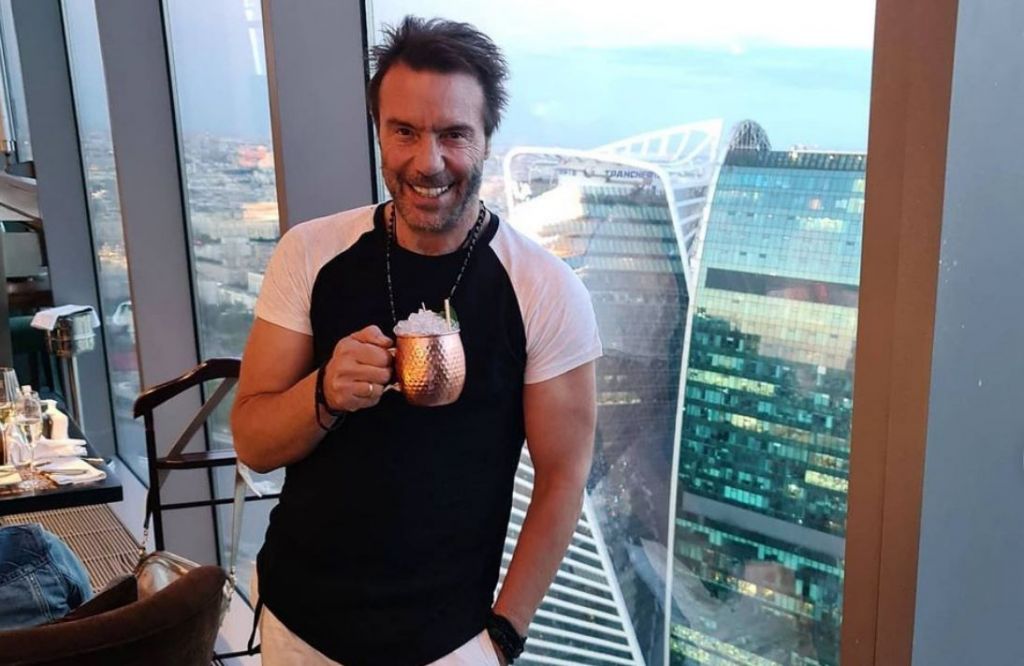 «Τι έγινε Κωστάκη, σε γουστάρει η χωριάτισσα;» – Ποιος ξαναείπε στον Τζώρτζογλου την επική ατάκα