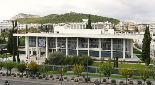 Αφγανός επιχείρησε να αυτοπυρποληθεί έξω από την πρεσβεία των ΗΠΑ στην Αθήνα