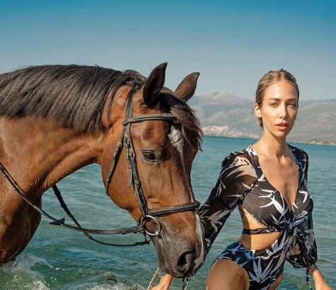 Κατερίνα Ευαγγελινού – «Δεν με αγχώνουν τα ένσημα. Είμαι influencer»