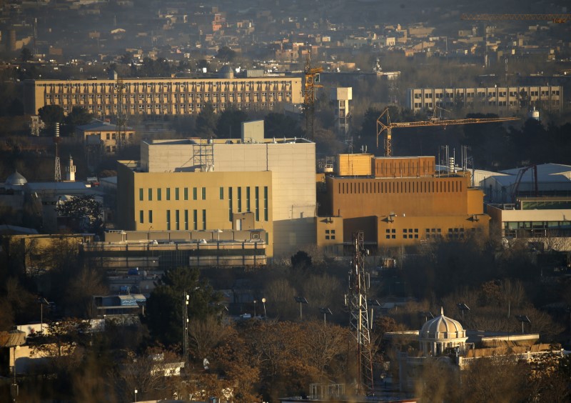 Αφγανιστάν – Οι Ταλιμπάν προελαύνουν και οι Αμερικανοί καίνε έγγραφα στην πρεσβεία της Καμπούλ