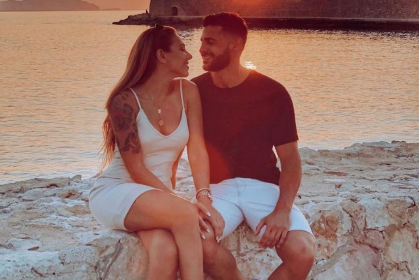 Βαλαβάνη – Βασάλος – Οι ευχές για τον γάμο τους και το ρεφρέν της Ναταλίας Γερμανού