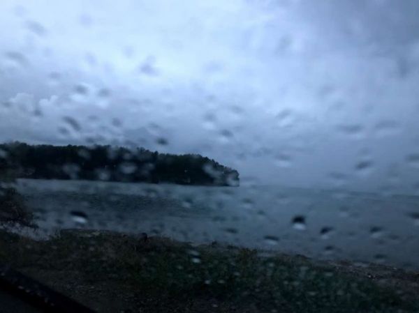 Εύβοια – Νέος τρόμος για τον κίνδυνο πλημμυρών – Ισχυρή καταιγίδα σαρώνει το νησί