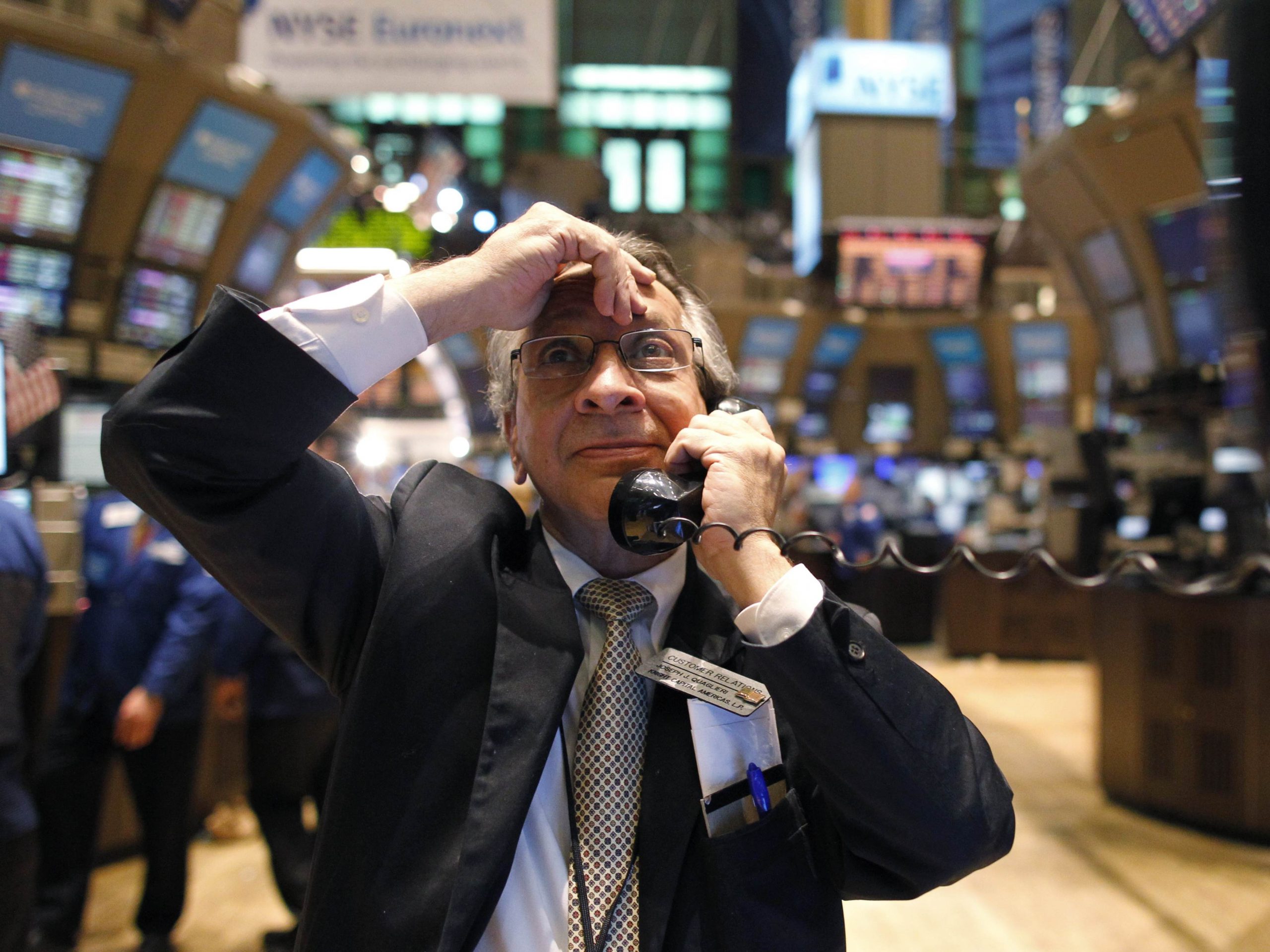 Τα κέρδη του λιανεμπορίου οδήγησαν Dow και S&P σε νέα επίπεδα ρεκόρ