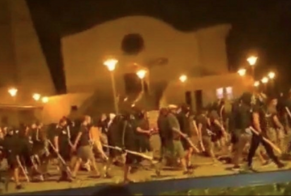 Εικόνες σοκ στο Ζάγκρεμπ: Ασύλληπτο ξύλο μεταξύ οπαδών της Ντιναμό και της Λέγκια (vids)