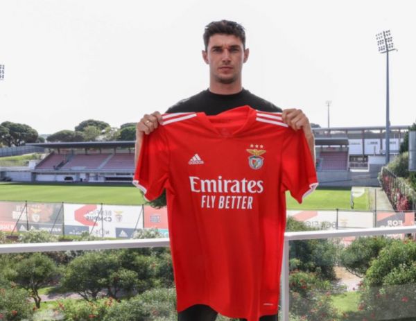 Ανακοίνωσε Γιάρεμτσουκ η Μπενφίκα