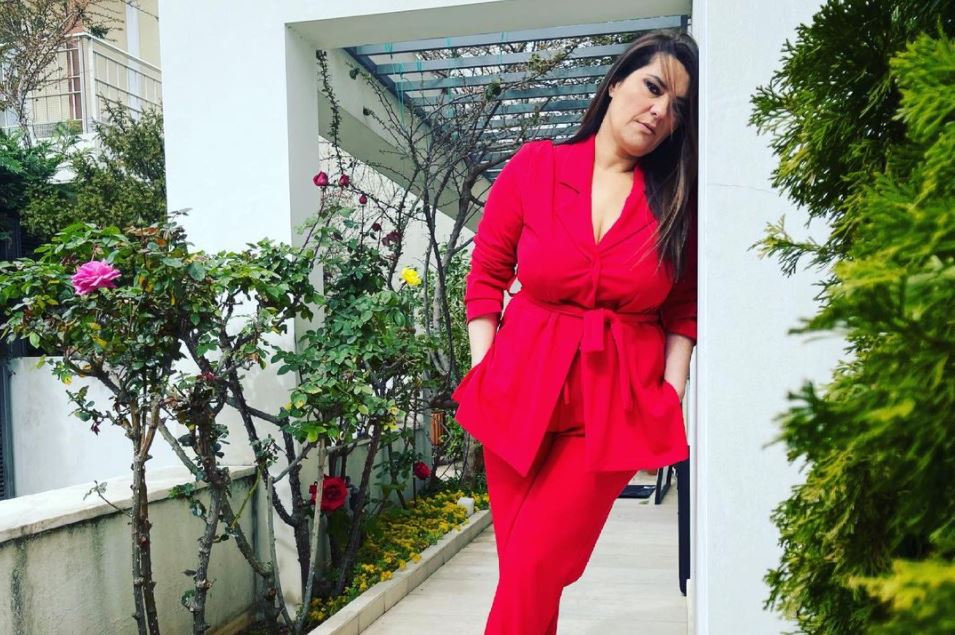 Κατερίνα Ζαρίφη – Με βάρκα μέσα στη νύχτα μέχρι την Εύβοια για να προσφέρει βοήθεια