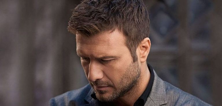 Γιάννης Πλούταρχος – Είδαμε τις τρεις κόρες του και είναι κούκλες