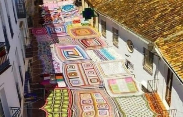 Τα πλεκτά έσωσαν την Ανδαλουσία από την ζέστη