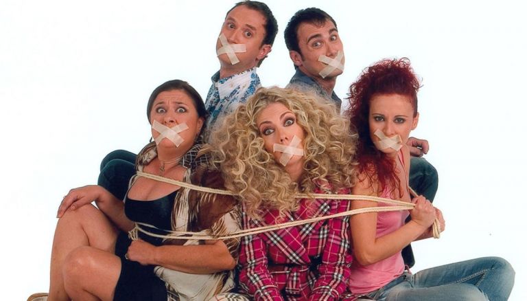 Ηθοποιός από το Παρά Πέντε κολάζει το Instagram με το σέξι μαγιό της