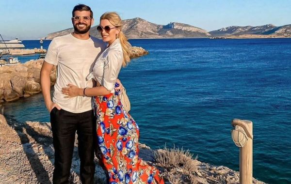 Κατερίνα Καινούριου – Ονειρεμένες διακοπές στο Κάπρι με τον σύντροφό της