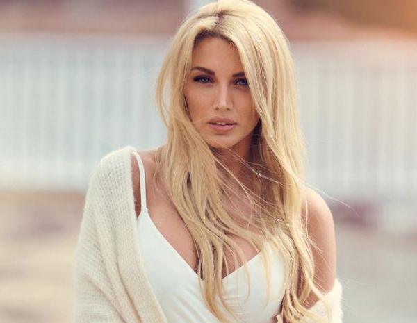 Κωνσταντίνα Σπυροπούλου – Η Queen Dina κατακτά τη Νάξο